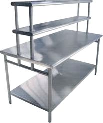 MESA EN ISLA CON DOBLE TORRETA